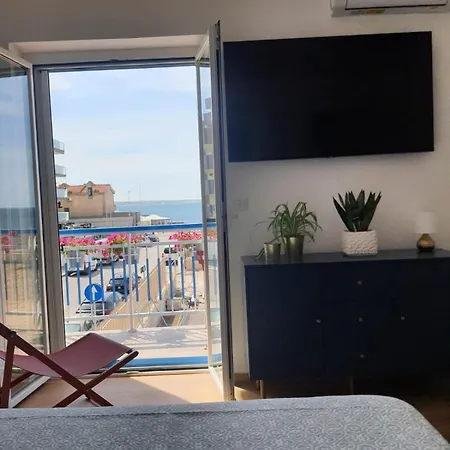 Amare - Bari