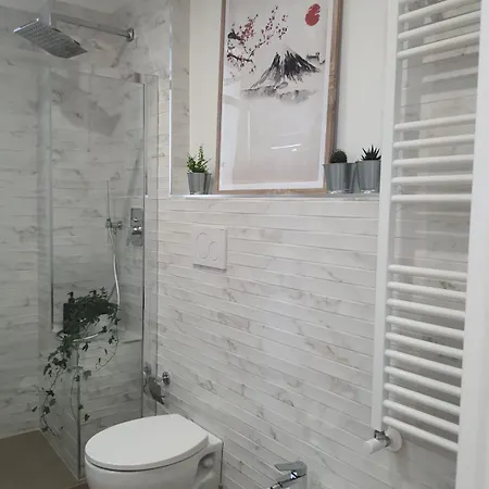 Apartment Amare - *